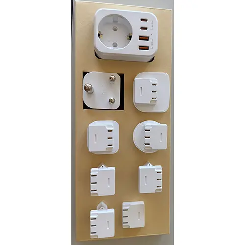 Photo de l’avis officiel: JSVER World Travel Adapter Kit Ensemble d'adaptateurs de voyage — risque: Choc électrique & Incendie