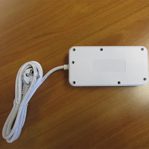 Foto do aviso oficial: LEHOTPIA Power Strip Chumbo da extensão — risco: Choque elétrico & Incêndio