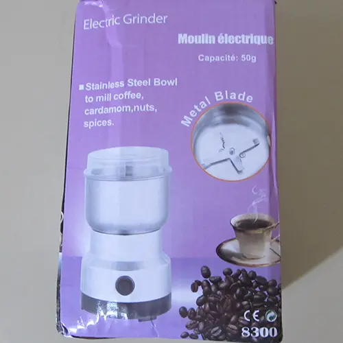 Photo from the official notice: Yearninglife Elektrische Gewürz- und Kaffeemühle, Electric Grinder — cuts & electric shock risk