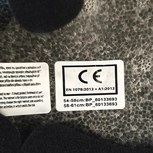 Photo de l’avis officiel: FORCE Casque de vélo — risque: Blessures