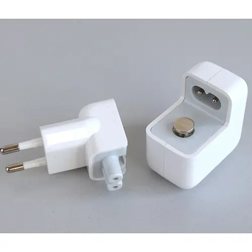 Photo de l’avis officiel: 10W USB Power Adapter Chargeur USB — risque: Choc électrique