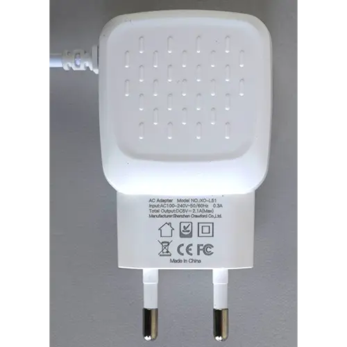 Photo de l’avis officiel: XO Charger with cable Chargeur USB — risque: Choc électrique