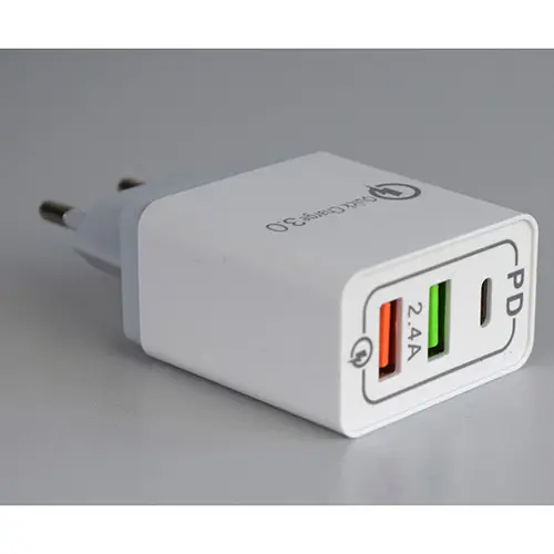 Photo de l’avis officiel: ORIGINAL Chargeur USB — risque: Choc électrique