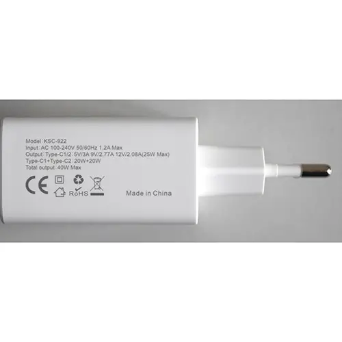 Photo de l’avis officiel: KAKUSIGA Dual Type-C Interface Charger Chargeur USB — risque: Choc électrique