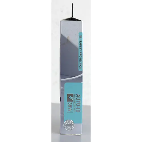 Photo de l’avis officiel: TREQA Fast Charger Chargeur USB — risque: Choc électrique (SR/02492/26)