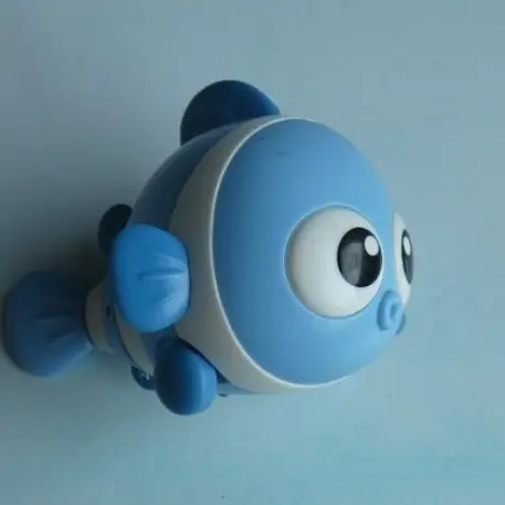 Photo from the official notice: Jouets de Bain, Jouets de Baignoire pour Bébé, Jouet D'eau de Bain à bath toy — choking risk