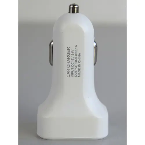 Foto aus der offiziellen Meldung: MAXEED QUICK CHARGE COMBO KIT 12/24V USB-Ladegerät — Risiko: Elektrischer Schlag