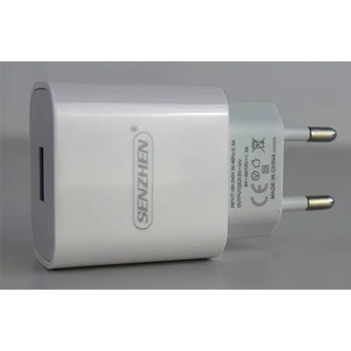 Photo de l’avis officiel: SENZHEN CHARGER Chargeur USB — risque: Choc électrique