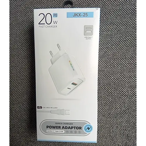 Photo de l’avis officiel: QUICK CHARGER POWER ADAPTOR Chargeur USB — risque: Choc électrique