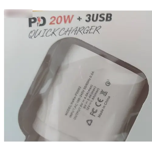 Photo de l’avis officiel: PD 20W + 3USB QUICK CHARGER Chargeur USB — risque: Choc électrique