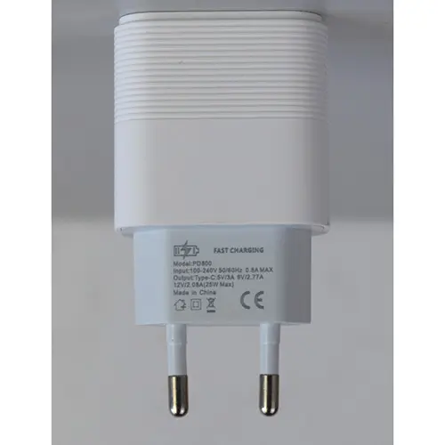 Foto dell’avviso ufficiale: KLGO PD 25W SINGLE PORT ADAPTER Caricabatterie USB — rischio: Scossa elettrica