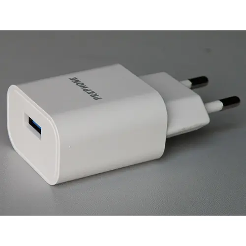 Photo de l’avis officiel: PREPHONE FAST CHARGER Chargeur USB — risque: Choc électrique