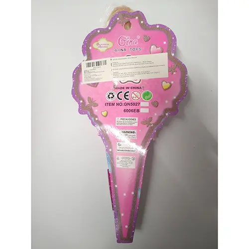 Foto uit de officiële melding: Gina Toys Gina Plastic pop — risico: Chemische risico's