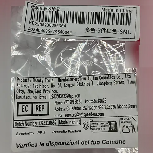 Foto uit de officiële melding: Beauty tools, 3 waterproof plastic bags Plastic zak set — risico: Chemische risico's