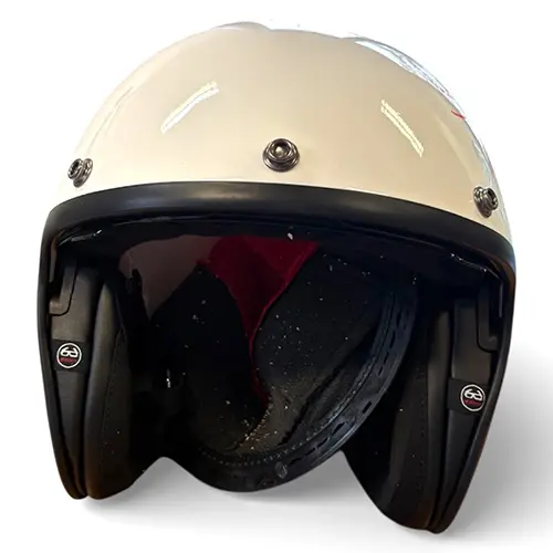Photo from the official notice: Carburo Casco Jet Retro Choppy Bianco motorcycle helmet — injuries risk