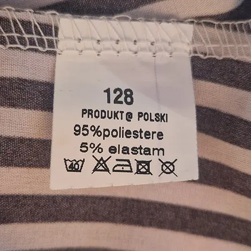 Foto uit de officiële melding: Kinderkleding — risico: Verwurging