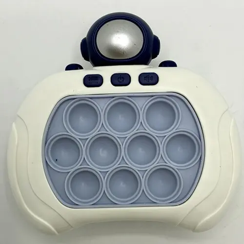 Photo from the official notice: Speed push puzzle game push game toy — environment risk