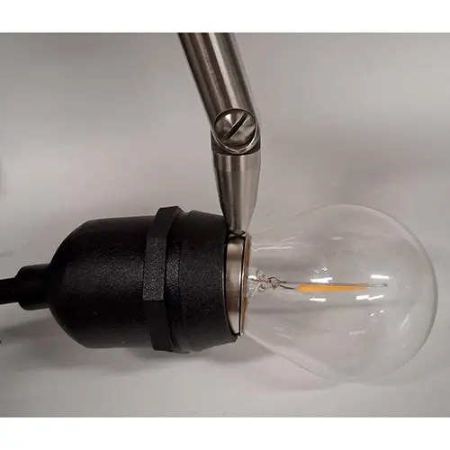 Photo from the official notice: spectrum LED / Wojnarowscy Girlanda lighting chain — electric shock risk