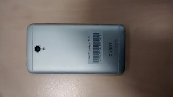 Foto do aviso oficial: Cubot Telemóvel com carregador — risco: Choque elétrico (A12/0039/15)