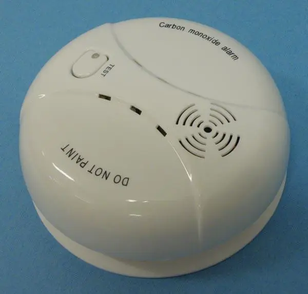 Photo from the official notice: Düwi CO Melder co detector — suffocation risk