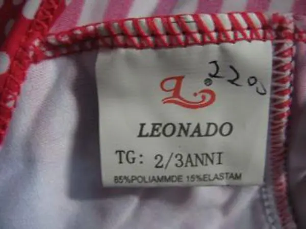 Photo de l’avis officiel: Leonado Maillot de bain pour filles — risque: Blessures