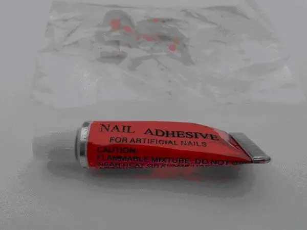 Foto dell’avviso ufficiale: La Mei La Art nails Unghie false — rischio: Rischio chimico