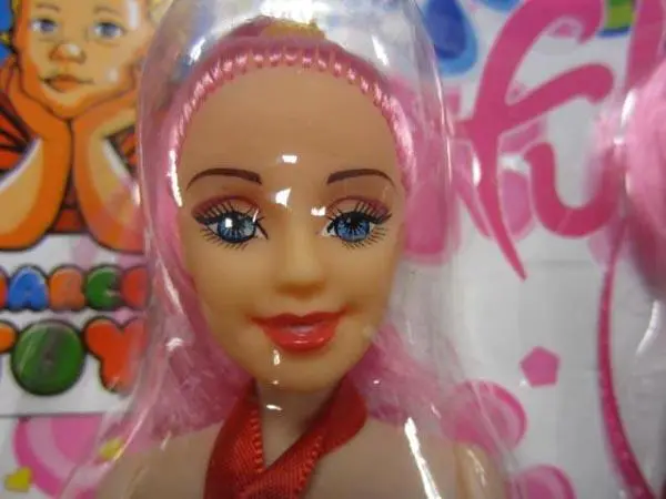 Foto dell’avviso ufficiale: Marcos Toys Piccola Mamma Bambole di plastica — rischio: Rischio chimico