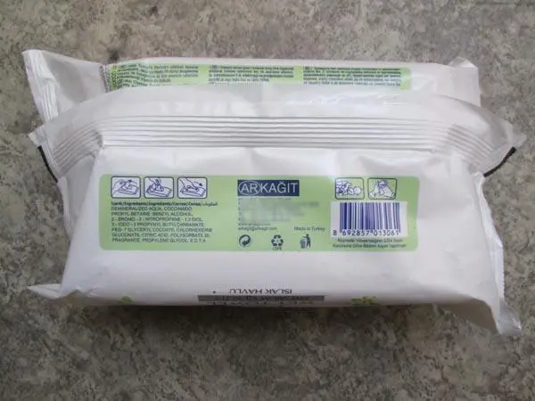 Photo de l’avis officiel: Papilion Wet Towel Fresh Lingettes humides — risque: Risque chimique
