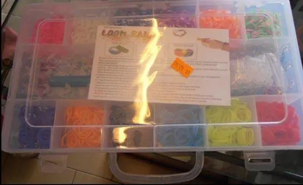 Photo de l’avis officiel: LOOM BANDS Bandes à tisser avec charmes — risque: Risque chimique