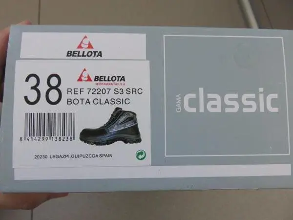 Photo de l’avis officiel: Bellota Bottes de sécurité — risque: Risque chimique (A12/0571/15)