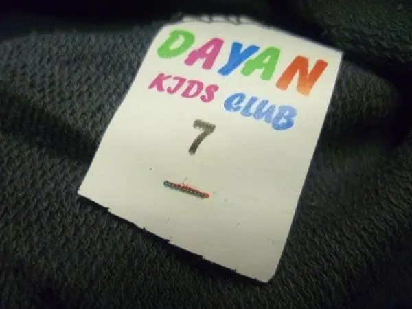 Foto do aviso oficial: Dayan Kids Club Calças para crianças — risco: Ferimentos