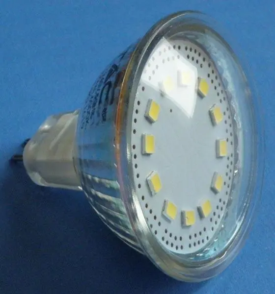 Photo de l’avis officiel: V-TAC LED SPOTLIGHT/LED lámpa MR16 Projecteur LED — risque: Choc électrique