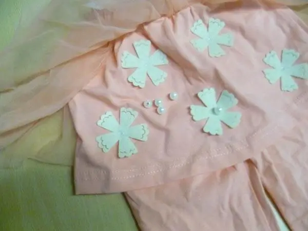 Foto aus der offiziellen Meldung: Meng Di Kinder Freizeithose — Risiko: Ersticken