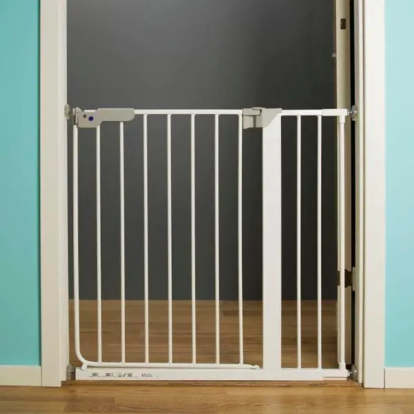 Photo de l’avis officiel: Ikea 1. PATRULL KLÄMMA; 2. PATRULL SMIDIG Porte de sécurité pour les enfants — risque: Blessures