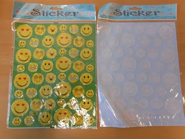 Foto dell’avviso ufficiale: Sticker Adesivi di plastica — rischio: Rischio chimico & Ambiente