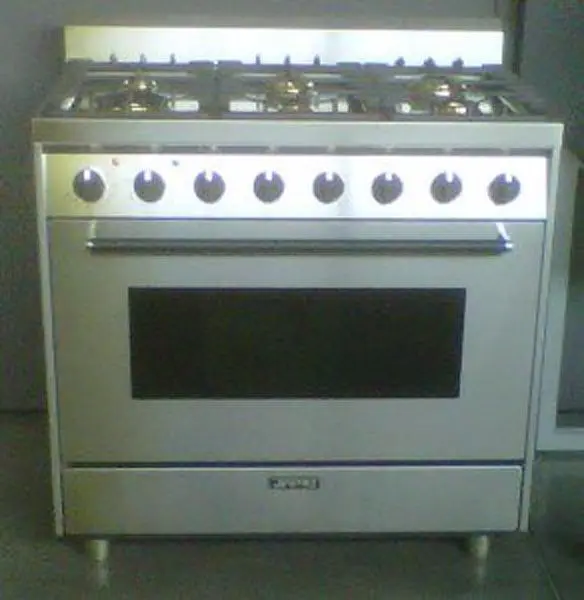 Foto aus der offiziellen Meldung: Smeg Gaskocher — Risiko: Feuer