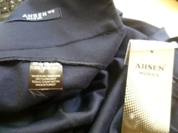 Photo de l’avis officiel: Ahsen Morva Robe d’enfant — risque: Blessures