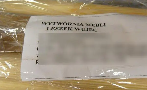 Foto dell’avviso ufficiale: Wujec meuble LOZECZKO DZIECIECE ("Baby cot") Lettino in legno — rischio: Lesioni