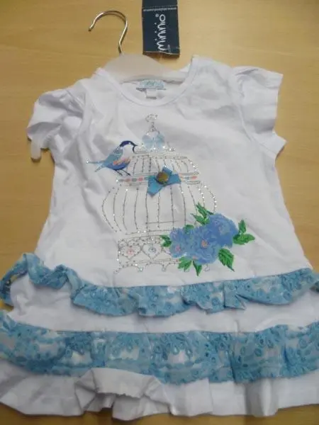 Foto aus der offiziellen Meldung: Mininio Kleidungssets für Mädchen — Risiko: Ersticken