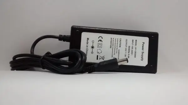 Photo de l’avis officiel: Power Supply Adaptateur de puissance — risque: Choc électrique