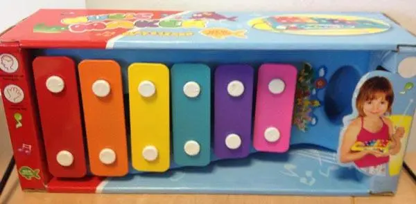 Photo de l’avis officiel: Color Baby Music Maker Xylophone de jouet — risque: Étouffement