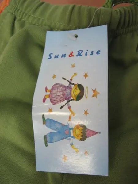 Foto aus der offiziellen Meldung: Sun &amp; Rise Kinderhose — Risiko: Verletzungen