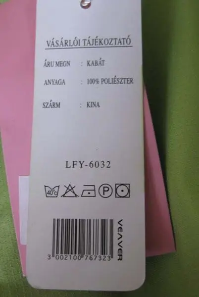 Foto uit de officiële melding: Veaver Kinderjas — risico: Verwonding & Verwurging