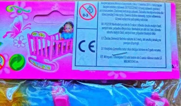 Photo de l’avis officiel: Baby Bed Jouets en plastique — risque: Risque chimique