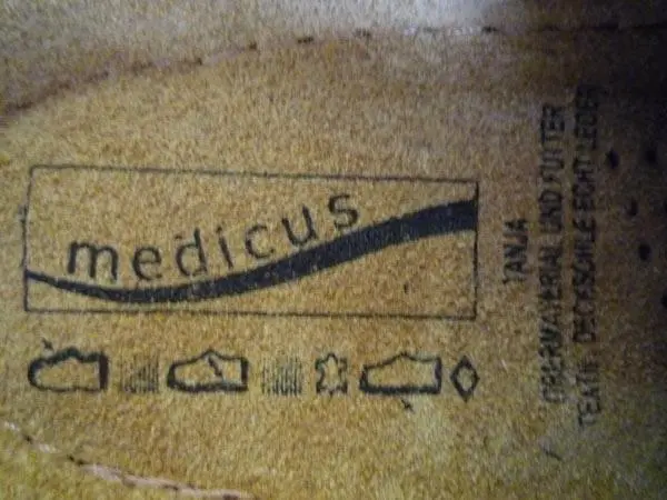 Foto dell’avviso ufficiale: Medicus Pantofole da donna — rischio: Rischio chimico