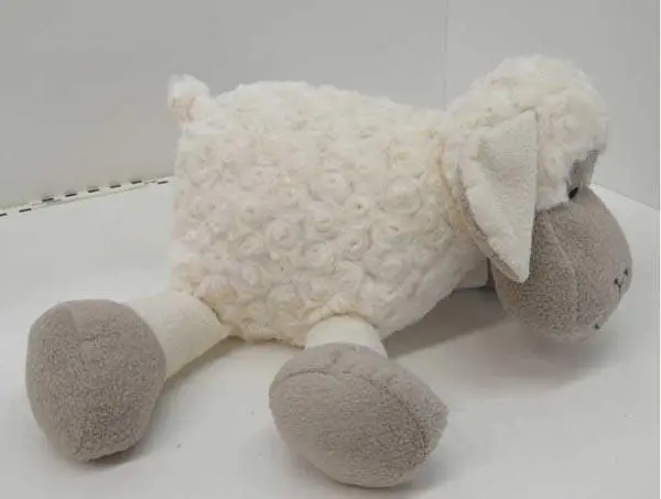 Photo de l’avis officiel: Happy Baby Pluche schaap (plush sheep) Jouet doux — risque: Étouffement