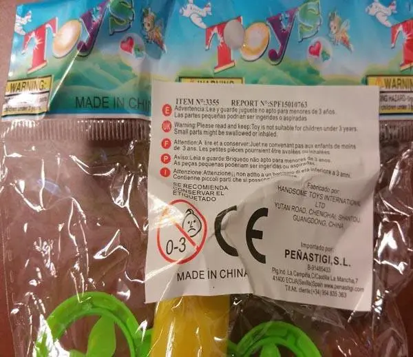 Photo de l’avis officiel: Peñastigi Jouets en plastique — risque: Étouffement