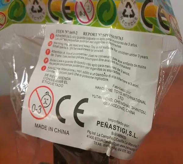 Photo de l’avis officiel: Peñastigi Jouets en plastique — risque: Étouffement