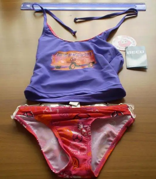 Foto aus der offiziellen Meldung: BECO SUMMER OF LOVE Bademode für Mädchen (tankini) — Risiko: Strangulierung