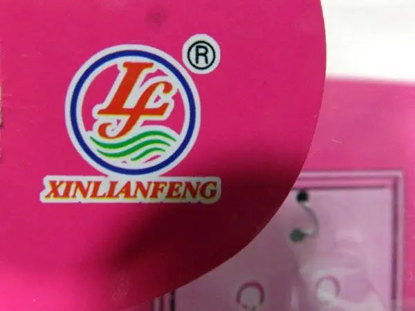 Foto do aviso oficial: Xinlianfeng Beauty Fashion Girl Boneca de plástico — risco: Químico
